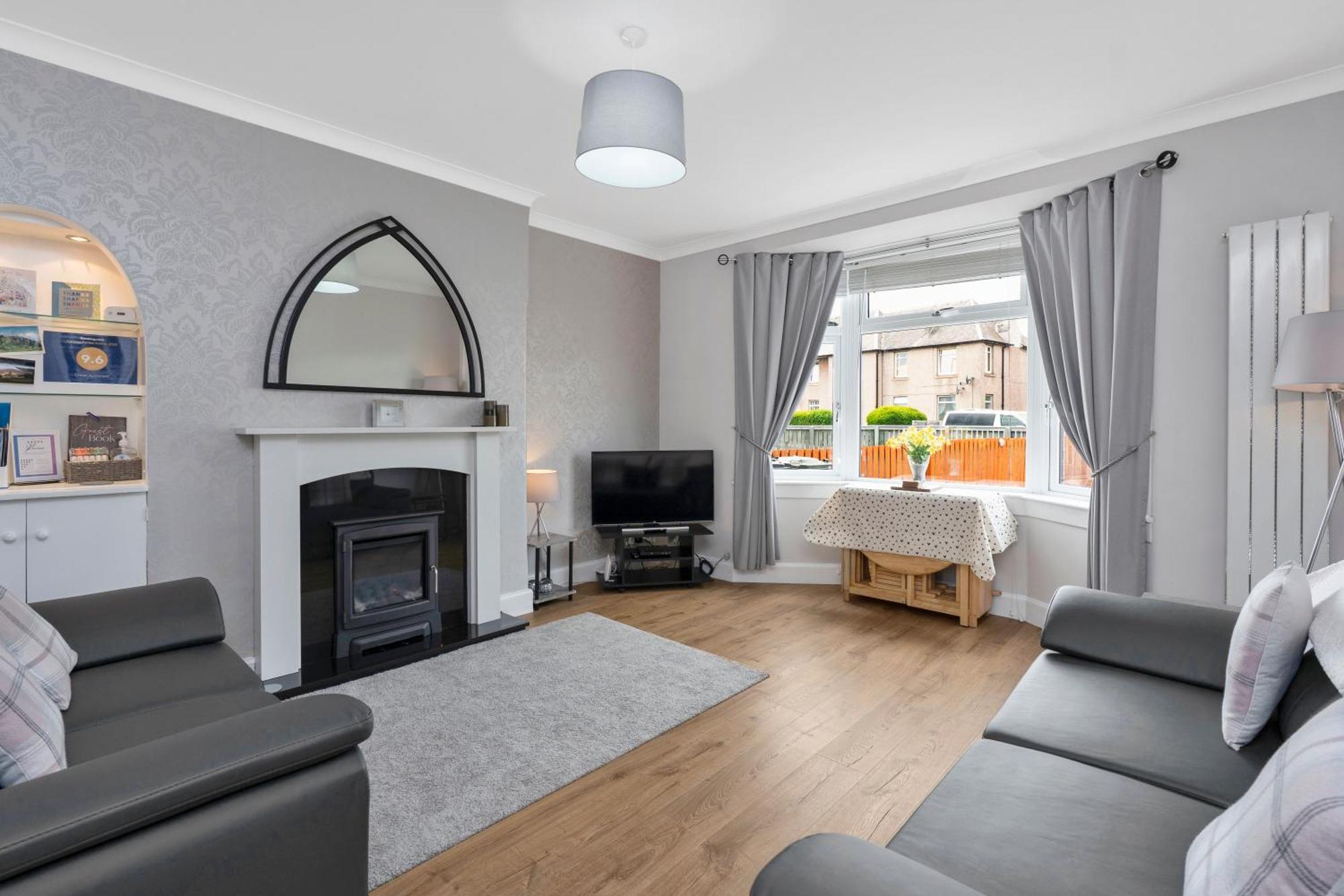 Crewe Apartment - 2 Bed, Free Off Street Parking And Private Garden EDI Exterior foto